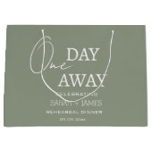 Elegante saliegroene huwelijksfeest nog één dag we groot cadeauzakje (Voorkant)