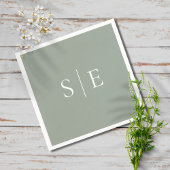 Elegante saliegroene monogram minimalistisch servet