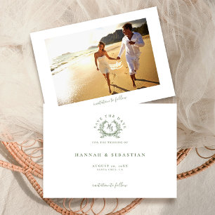 Elegante Saliegroene Monogram Wapen Huwelijk Save The Date