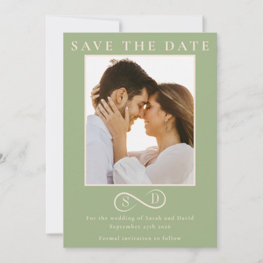 Elegante Saliegroene Oneindigheid Monogram Save th The Date (Voorkant)