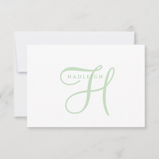 Elegante saliegroene script monogram notitiekaartje (Voorkant)