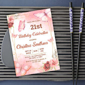 Elegante schattige roze bloemenvlinder 21e verjaar kaart
