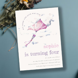 Elegante schattige roze vliegende vlieger sky wolk kaart