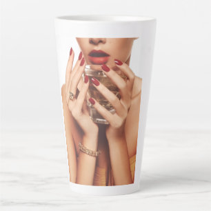 Elegante schoonheid: Hoge mode illustratie koffiek Latte Mok