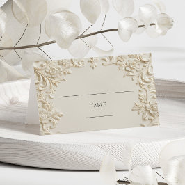 Elegante schrijftafel in ivoor met bloemmotief en  plaatskaartje