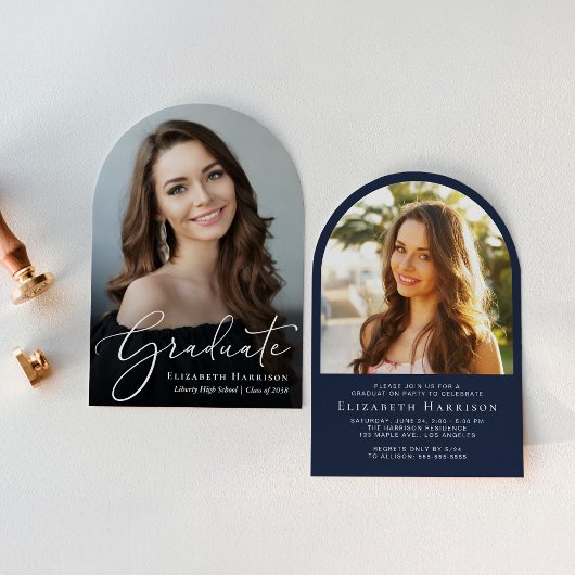 Elegante Script Arch Foto Blauw Afstudeerfeest Kaart