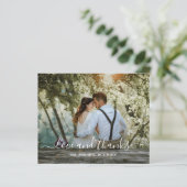 Elegante Script Foto Budget Huwelijk Bedankkaart (Staand voorkant)