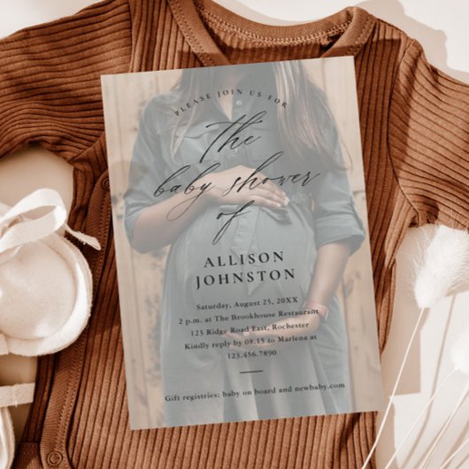 Elegante Script Foto Overlay Baby Shower Kaart