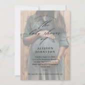 Elegante Script Foto Overlay Baby Shower Kaart (Voorkant)