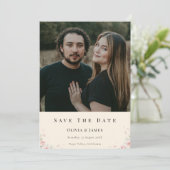 Elegante script foto trouw save the date uitnodigi (Staand voorkant)