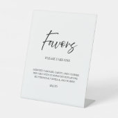 Elegante script kalligrafie gunst witte bruiloft reclamebord met voetstuk (Voorkant)