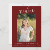 Elegante Script Maroon Graduation Party Foto Kaart (Voorkant)