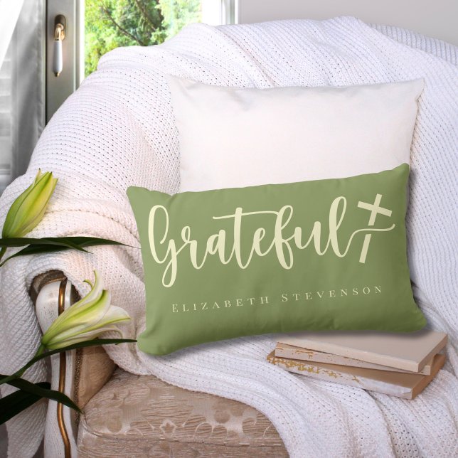 Elegante Script Mosgroen Crème Dankbaar Kussen (Creator heeft geüpload)