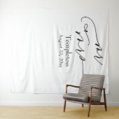 Elegante Script Mr & Mrs Eenvoudige Foto Achtergro Wandkleed (In Situ (horizontaal))