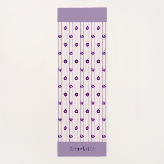 Elegante Script Naam Bloemen, Blush, Violet Gestre Yogamat (Achterkant)