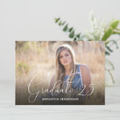 Elegante Script Overlay 2 Photo Afstuderen Aankondiging (Staand voorkant)