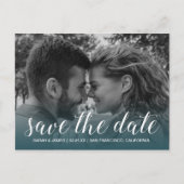 Elegante Script Save the Date Verlovingsfoto Aankondigingskaart (Voorkant)