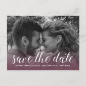 Elegante Script Save the Date Verlovingsfoto Aankondigingskaart (Voorkant)