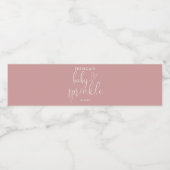 Elegante Script Stof Roze Baby Sprinkle Shower Waterfles Etiket (Enkel label)