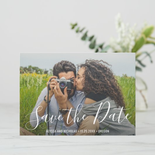 Elegante script typografie moderne bruiloft save the date (Staand voorkant)