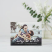 Elegante Script Wijziging Datum Uitgestelde Foto Aankondigingskaart (Staand voorkant)
