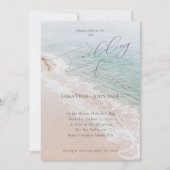 Elegante Scriptie Oceaan Strand Bestemming Trouwen Kaart (Voorkant)