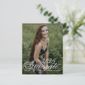 Elegante Scriptklasse van 2024 Afstuderen Invitati (Staand voorkant)