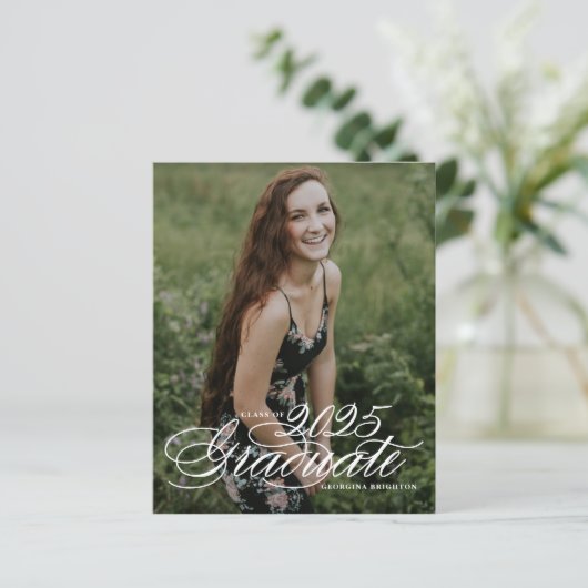 Elegante Scriptklasse van 2024 Afstuderen Invitati (Staand voorkant)