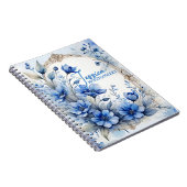 Elegante  serene blauwe bloesems notitieboek (Rechterzijde)
