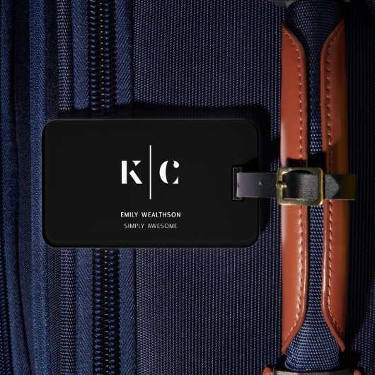 Elegante & Slanke Zwarte QR Code Bagagelabel (Voorkant Insitu 4)