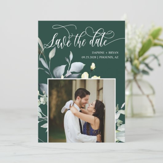 Elegante Smaragdgroene Bladeren QR Code Foto Bruil Save The Date (Staand voorkant)