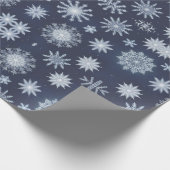 Elegante Snowflake Kerst moderne Wrapping Paper Cadeaupapier (Hoek)