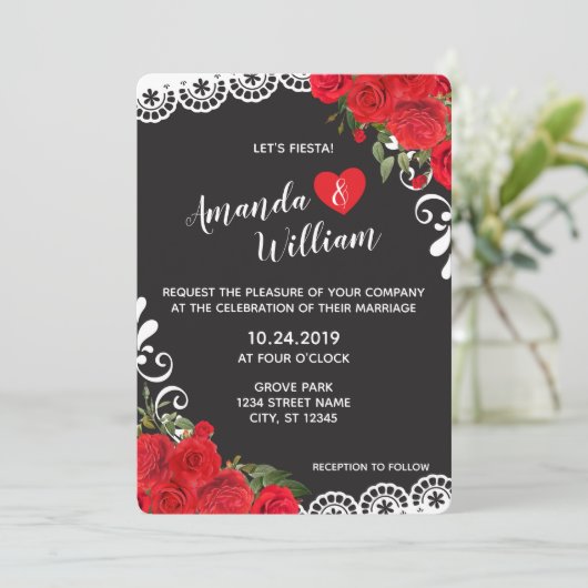 Elegante Spaanse rode roos & kant bruiloft Kaart (Staand voorkant)