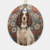 Elegante spaniël op bloemachtergrond keramisch ornament (Links)