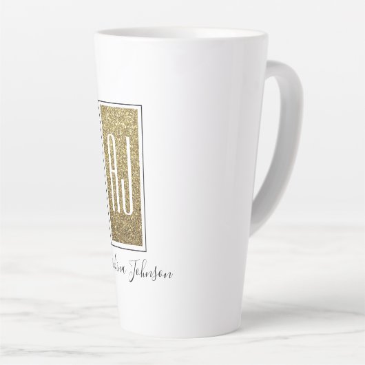 Elegante Sparkle Gold Glitter Monogram Naam Latte Mok (Rechterhoek)