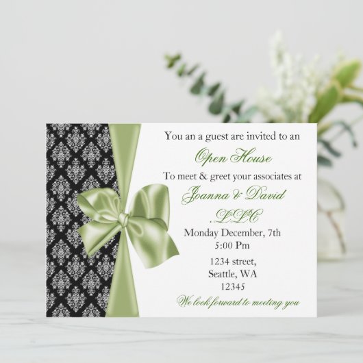 elegante, stijlvolle, groene uitnodiging voor bedr (Staand voorkant)