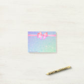 Elegante stijlvolle strik, glinsterend post-it® notes (Op bureau)