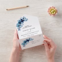 Elegante Stofblauwe Aquarel Bloemenboeket