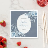 Elegante Stofblauwe Bloemrijke Script Bruiloft Servet (Insitu)