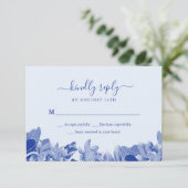 Elegante Stofblauwe Chinoiserie Sfeer Bloemmotief RSVP Kaartje (Staand voorkant)