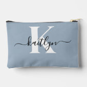 Elegante Stofblauwe Script Monogram Etui (Achterkant)