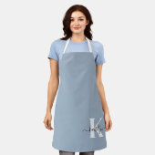 Elegante Stofblauwe Script Monogram Schort (Gedragen)