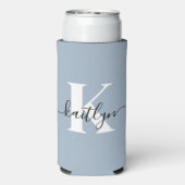 Elegante Stofblauwe Script Monogram Seltzer Blikjeskoeler (Seltzer Achterkant)