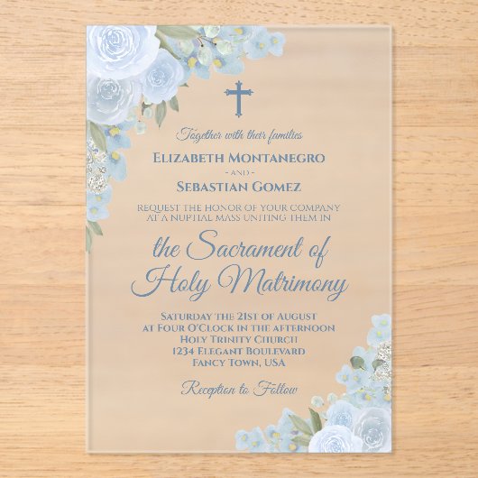 Elegante stoffige blauwe bloem moderne katholieke  acryl uitnodigingen (Voorkant)