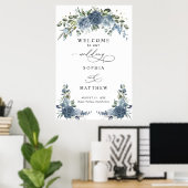 Elegante stoffige blauwe bloemige trouwposter poster (Thuiskantoor)