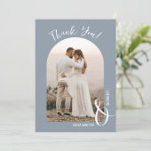 Elegante stoffige blauwe bruiloft foto bedankkaart (Staand voorkant)