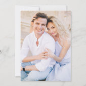 Elegante stoffige blauwe Franse bloem Save the Dat Date (Achterkant)