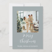 Elegante stoffige blauwe kerstballen Familiefoto Feestdagenkaart (Voorkant)