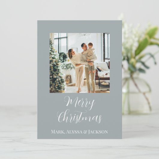 Elegante stoffige blauwe kerstballen Familiefoto Feestdagenkaart (Staand voorkant)