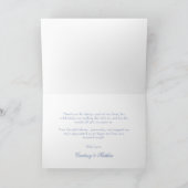 Elegante stoffige blauwe monogram wapenschild brui bedankkaart (Binnen)
